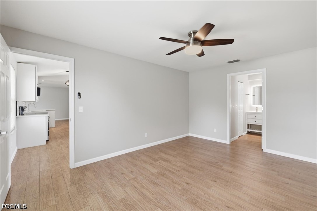 3 Bed SingleFamilyResidence for Sale in Cape Coral, photo 9