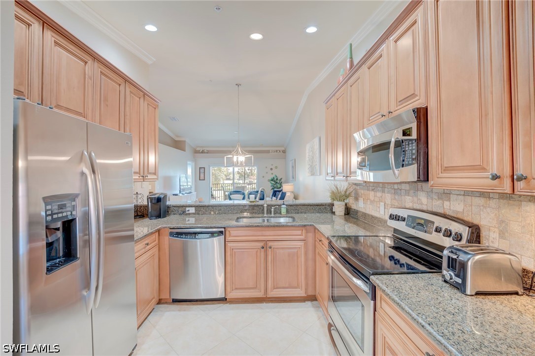 2 Bed Condominium for Sale in Heritage Bay, FL, $499,000 — photo 9