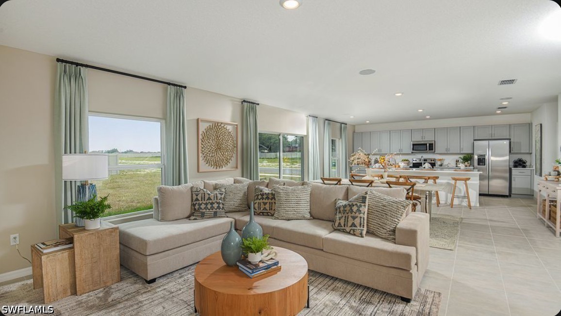 4 Bed SingleFamilyResidence for Sale in Solena, FL, $401,900 — photo 9