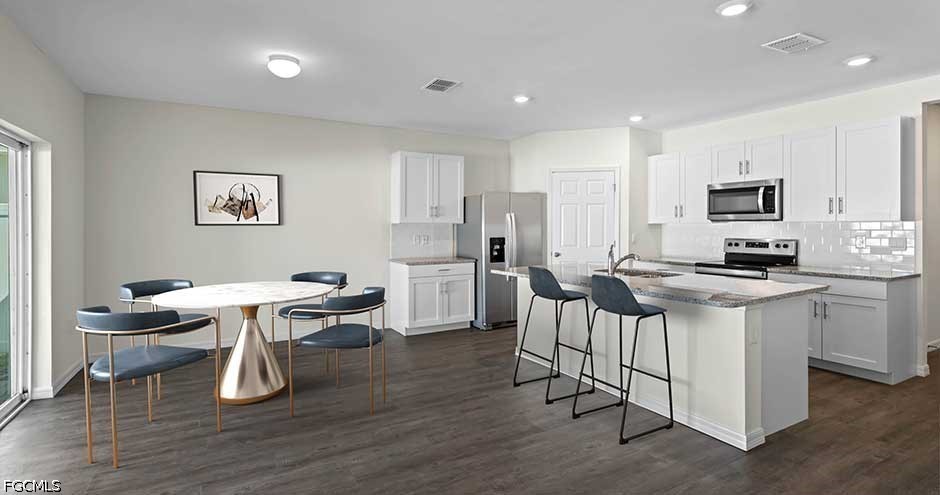 4 Bed SingleFamilyResidence for Sale in Not Applicable, FL — photo 9