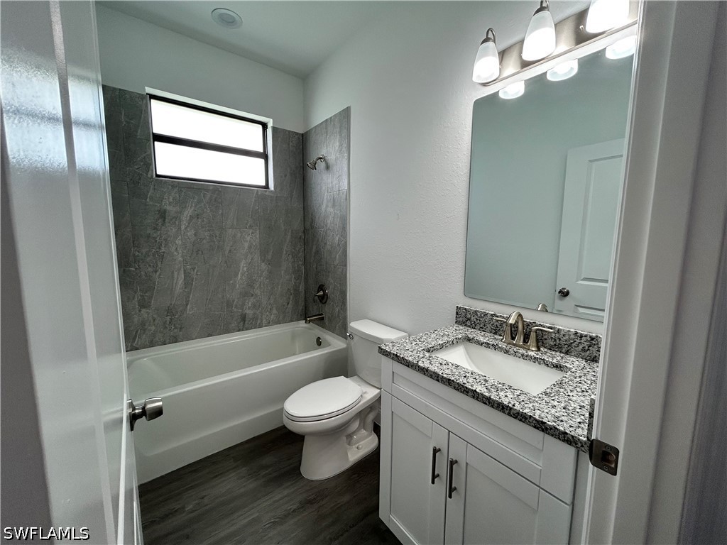 3 Bed SingleFamilyResidence for Sale in Lehigh Acres, FL — photo 9