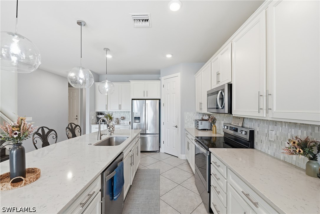 4 Bed Pool Home for Sale in Naples, FL, $665,000 — photo 9