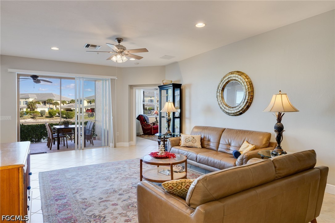 2 Bed Waterfront Home for Sale in Hamilton, FL, $339,900 — photo 9