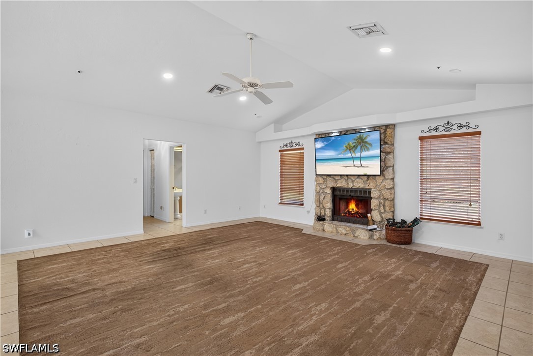 3 Bed Pool Home for Sale in Valley Oak, photo 9
