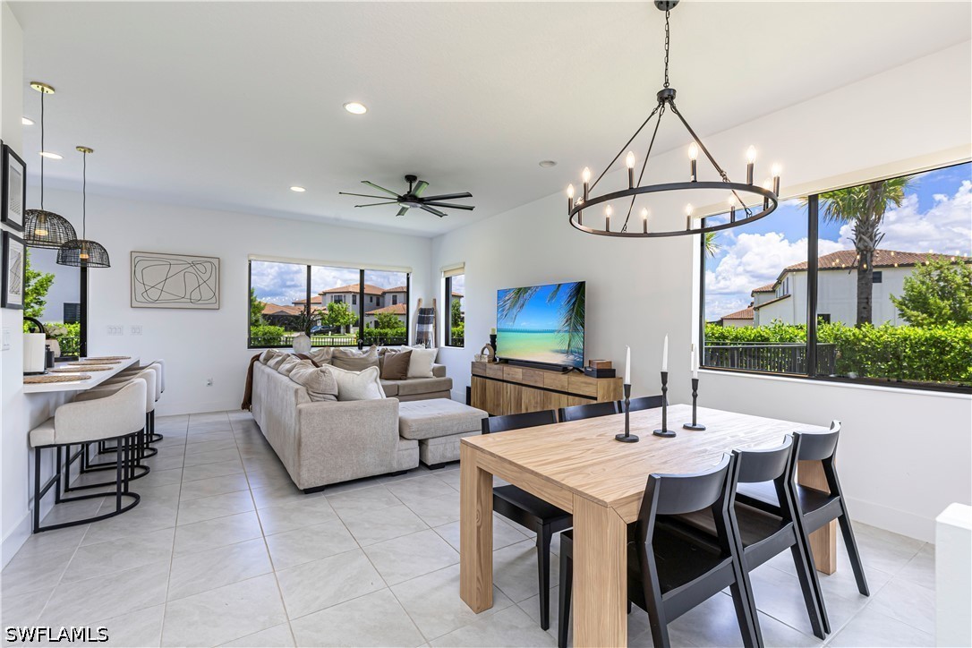 3 Bed SingleFamilyResidence for Sale in Silverwood, FL — photo 9