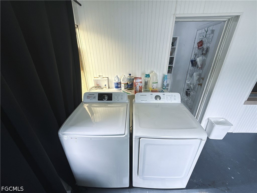 3 Bed SingleFamilyResidence for Sale in North Fort Myers, FL — photo 9