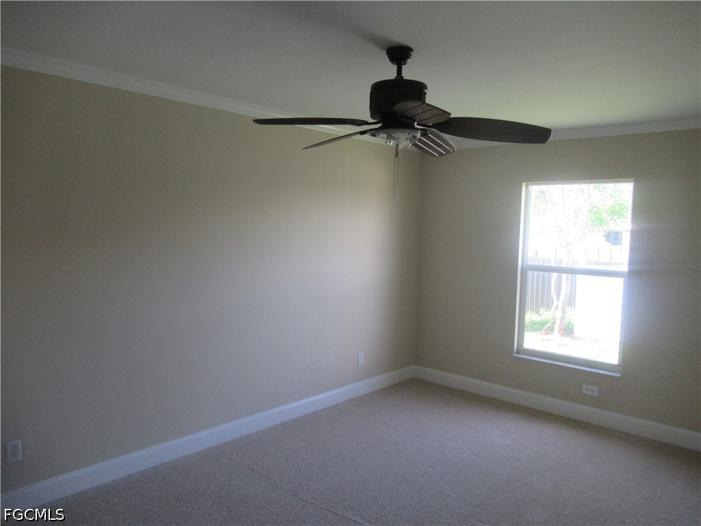 3 Bed SingleFamilyResidence for Sale in Cape Coral, photo 9