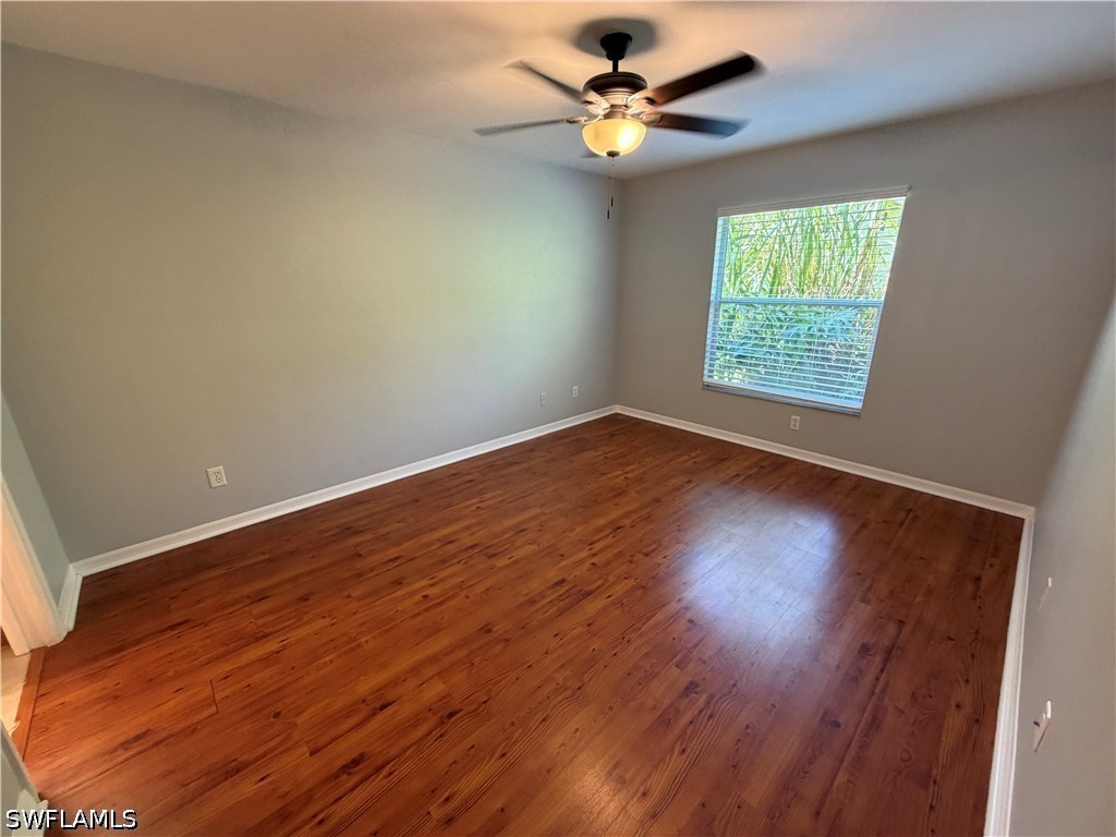 2 Bed Condominium for Sale in Pine Haven Condo, FL, $1,650 — photo 9