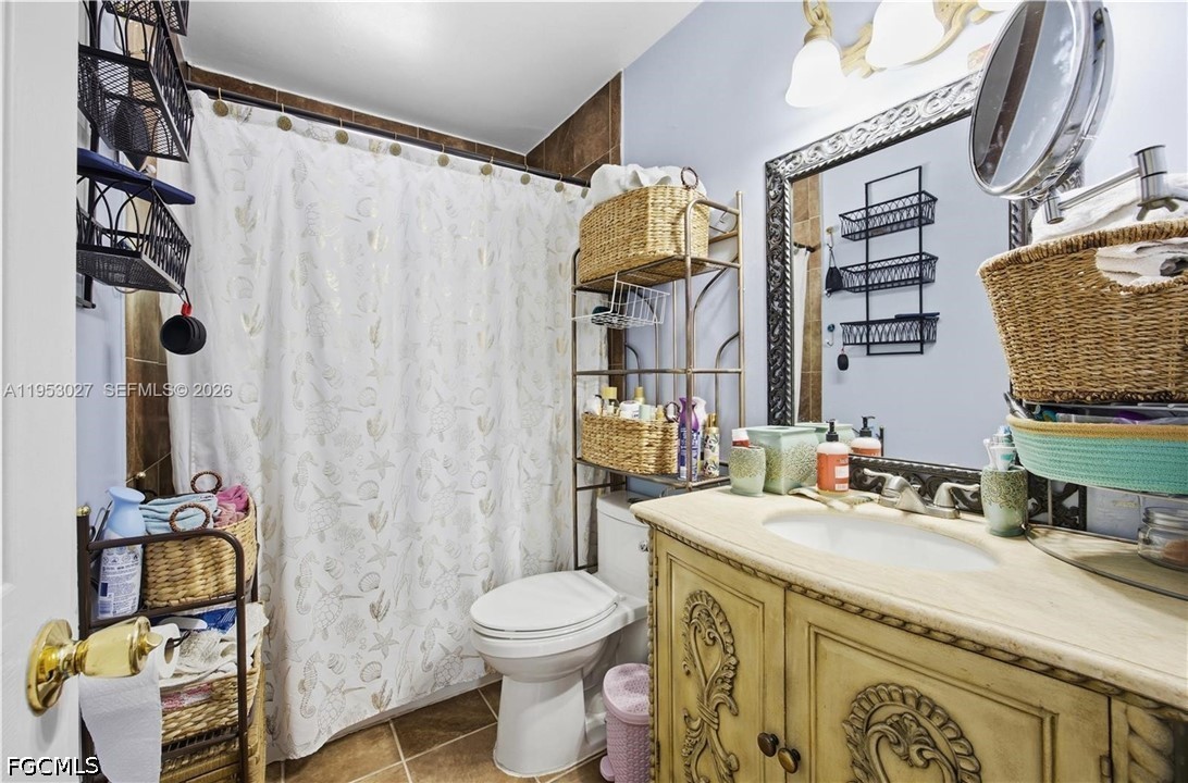 4 Bed SingleFamilyResidence for Sale in Cape Coral, FL — photo 9