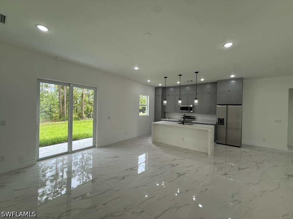 4 Bed SingleFamilyResidence for Sale in Lehigh Acres, FL — photo 9