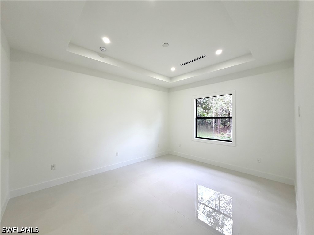 4 Bed SingleFamilyResidence for Sale in Naples, FL, $629,900 — photo 9