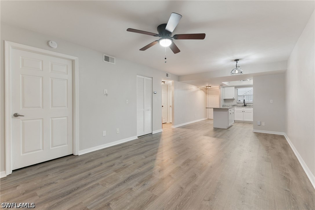 2 Bed Condominium for Sale in Pine Haven Condo, FL, $229,000 — photo 9