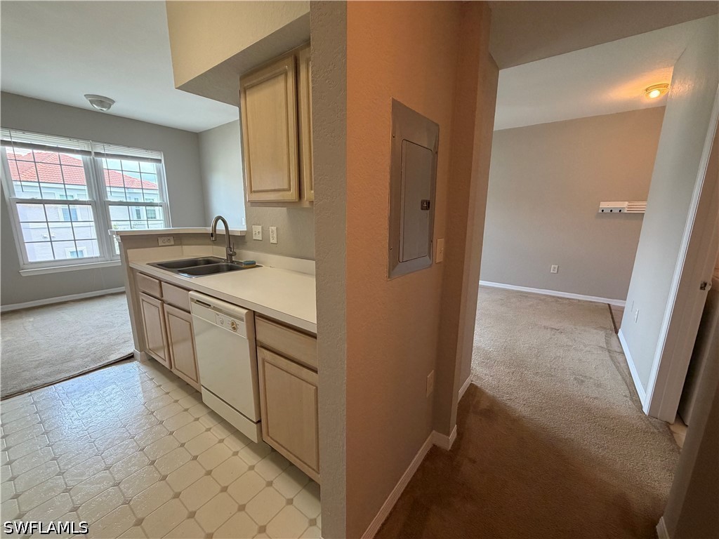 1 Bed Condominium for Sale in Estero, FL, $1,500 — photo 9