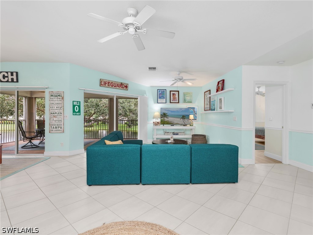 3 Bed Waterfront Home for Sale in Diamond Lake, FL, $415,000 — photo 9