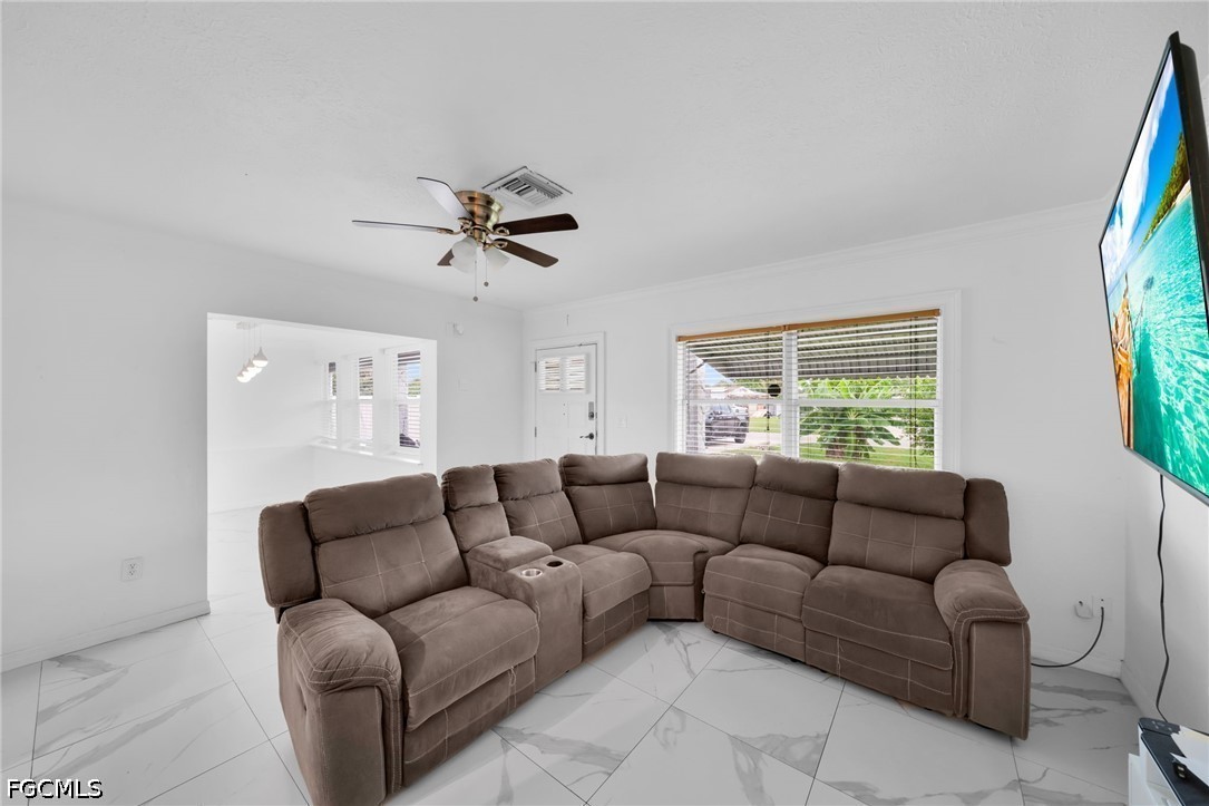 2 Bed Pool Home for Sale in Willow Brook Farms, photo 9