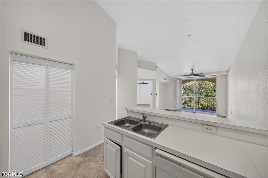 1 Bed Condominium for Sale in The Residence, photo 9