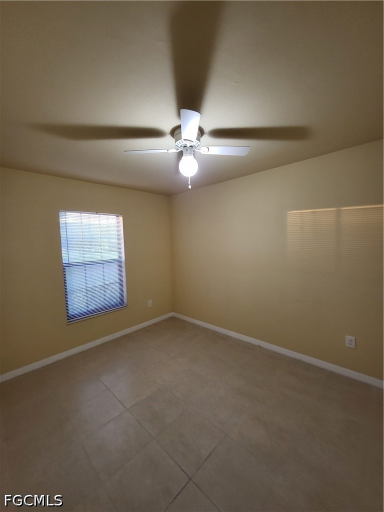 3 Bed Duplex for Sale in Cape Coral, photo 9