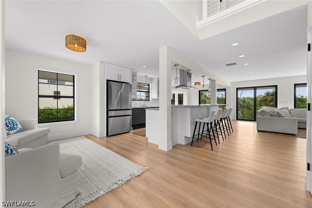 4 Bed SingleFamilyResidence for Sale in Sanibel, photo 9