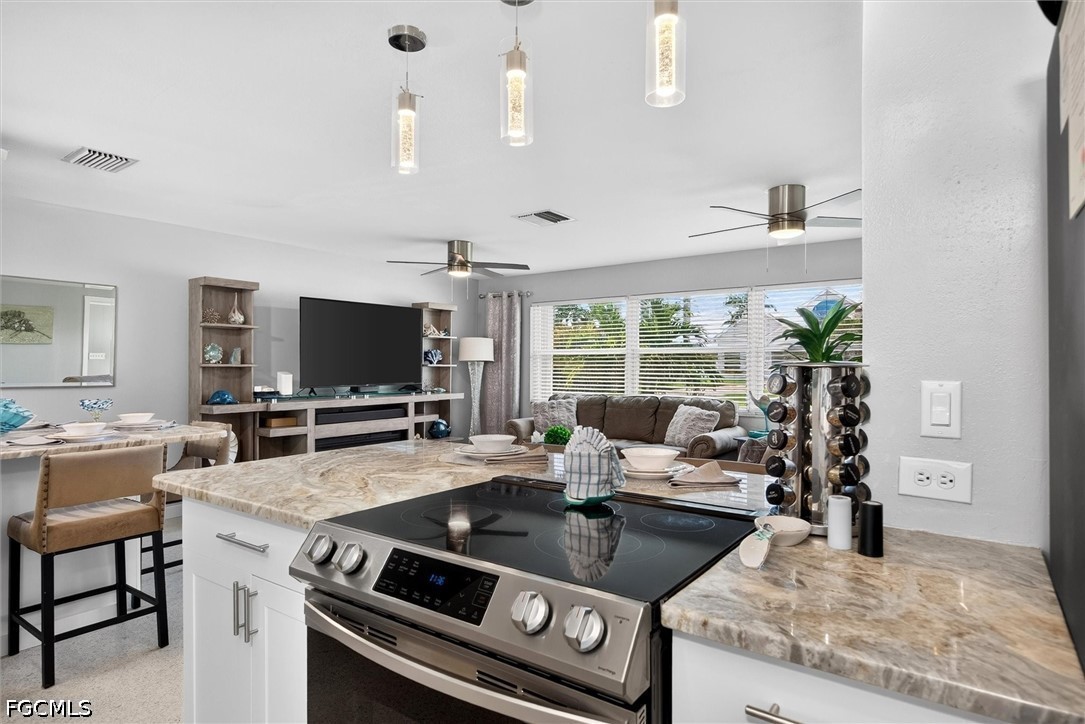 3 Bed Pool Home for Sale in Cape Coral, photo 9