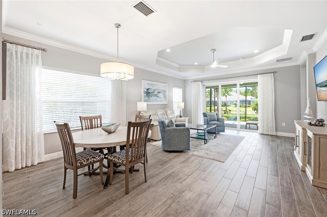 3 Bed Waterfront Home for Sale in Naples, photo 9