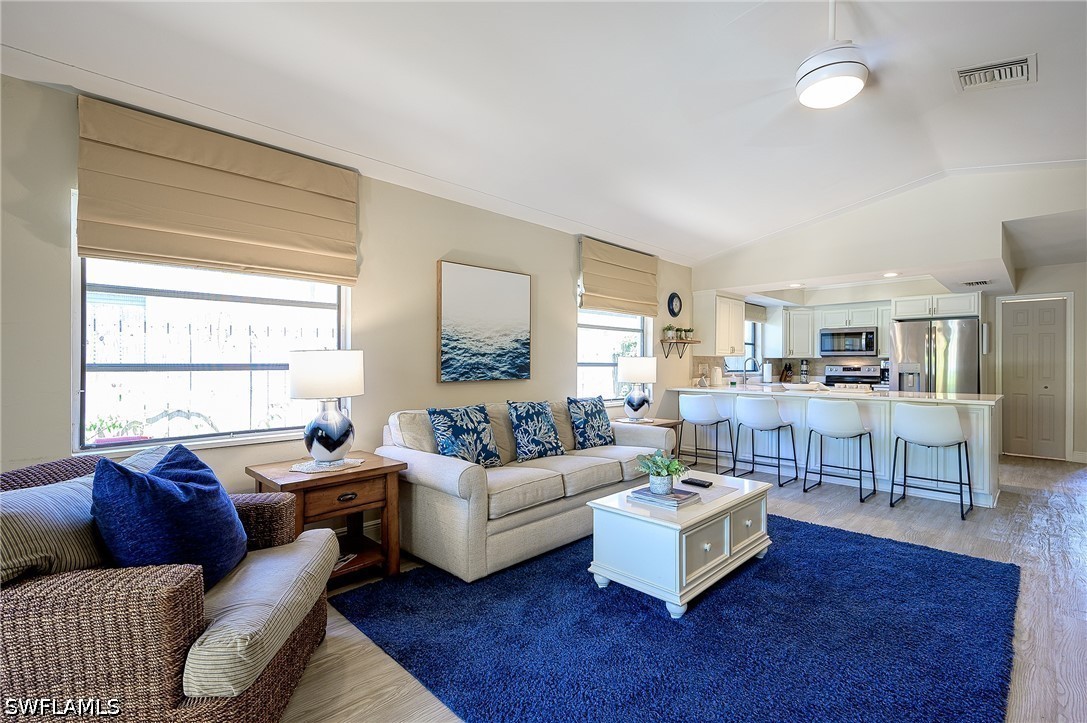 3 Bed Pool Home for Sale in Naples Park, photo 9