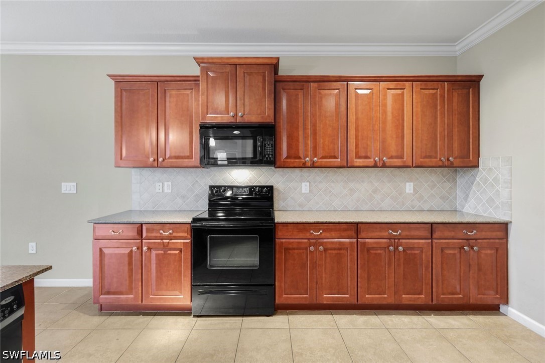 3 Bed Waterfront Home for Sale in Cobalt Cove, photo 9