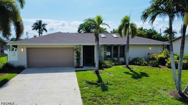 3 Bed Pool Home for Sale in Cape Coral, photo 9
