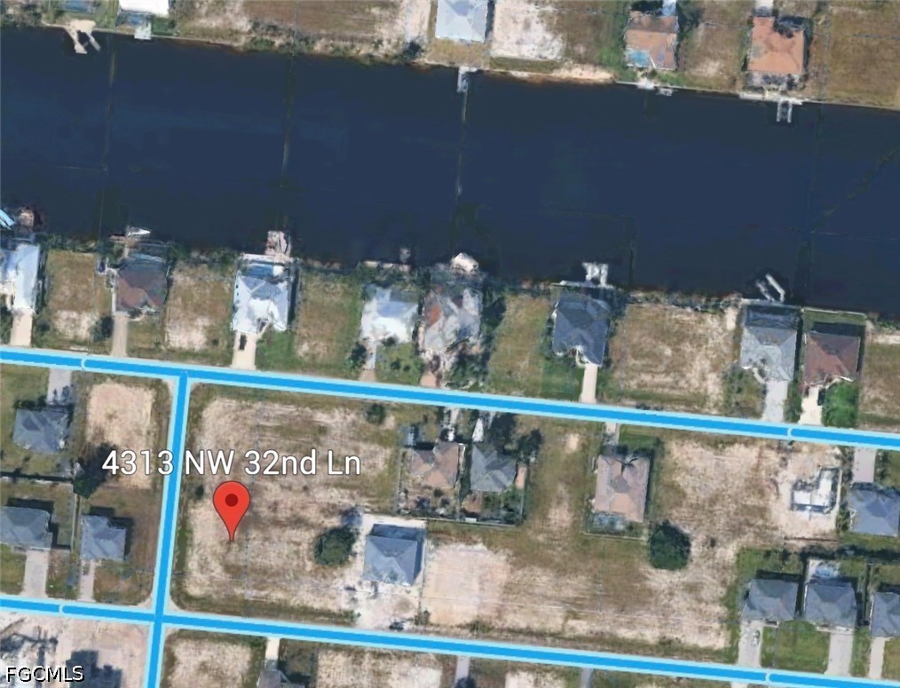 Residential for Sale in Cape Coral, photo 9