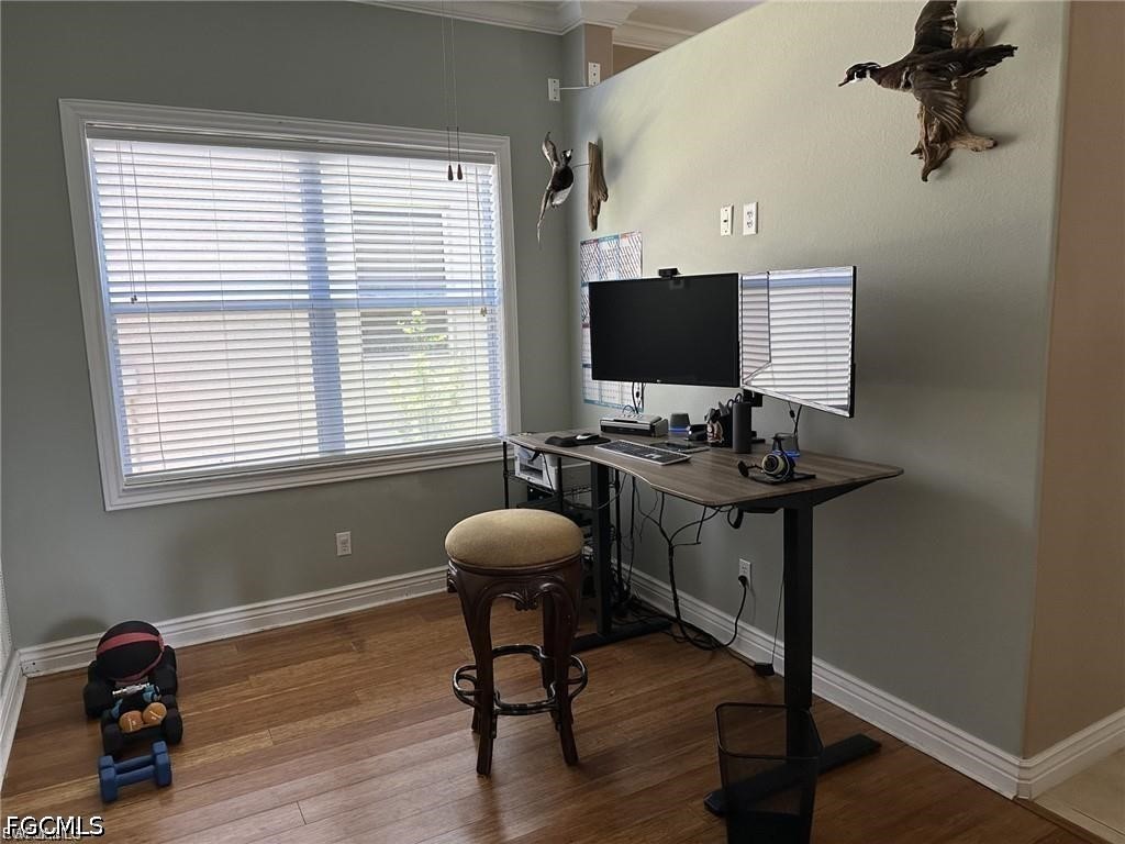 3 Bed Waterfront Home for Sale in Monterey, photo 9