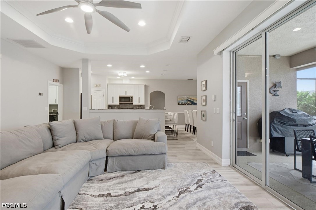 3 Bed Pool Home for Sale in Cape Coral, photo 9