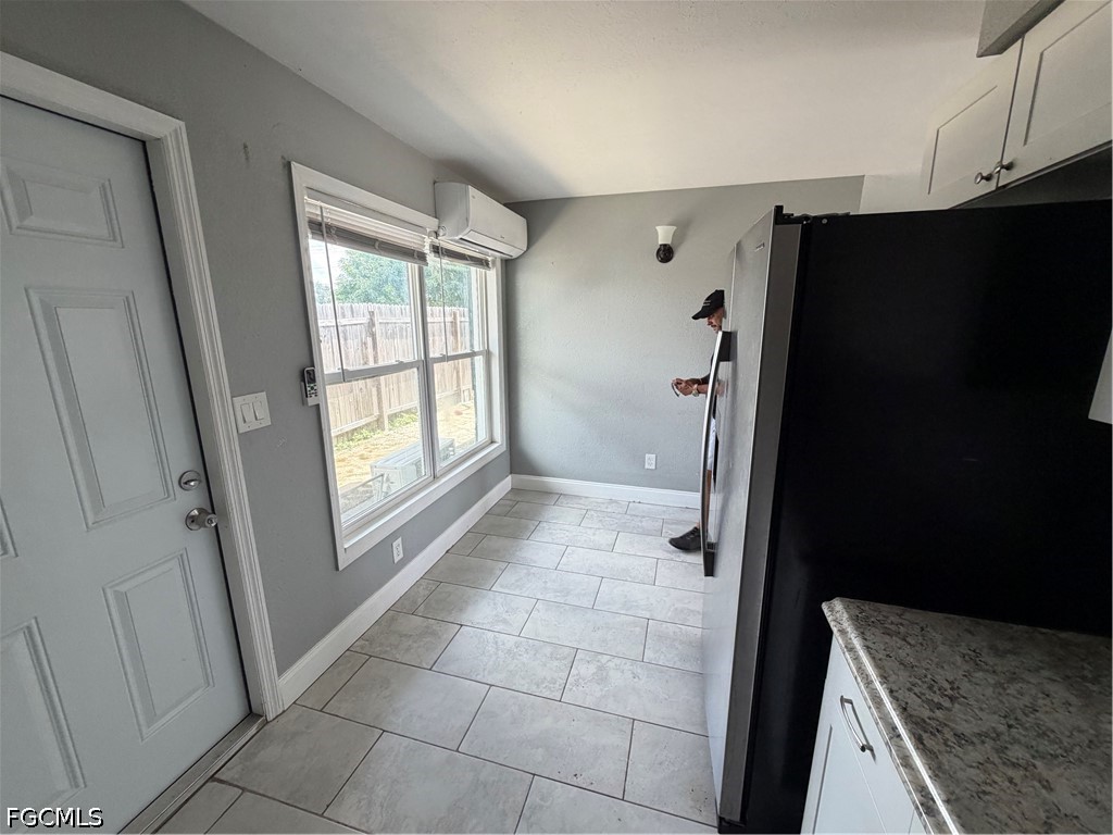 2 Bed Duplex for Sale in Lehigh Acres, photo 9