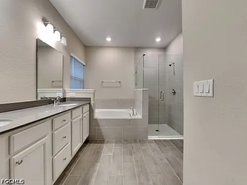 4 Bed SingleFamilyResidence for Sale in Jacksonville, photo 9