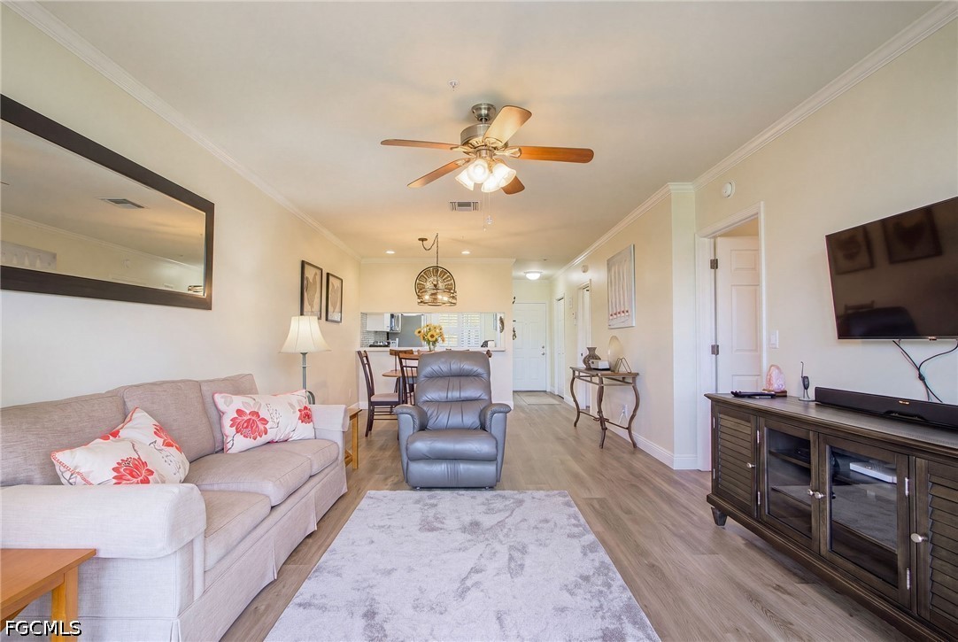 2 Bed Condominium for Sale in Fort Myers, photo 9