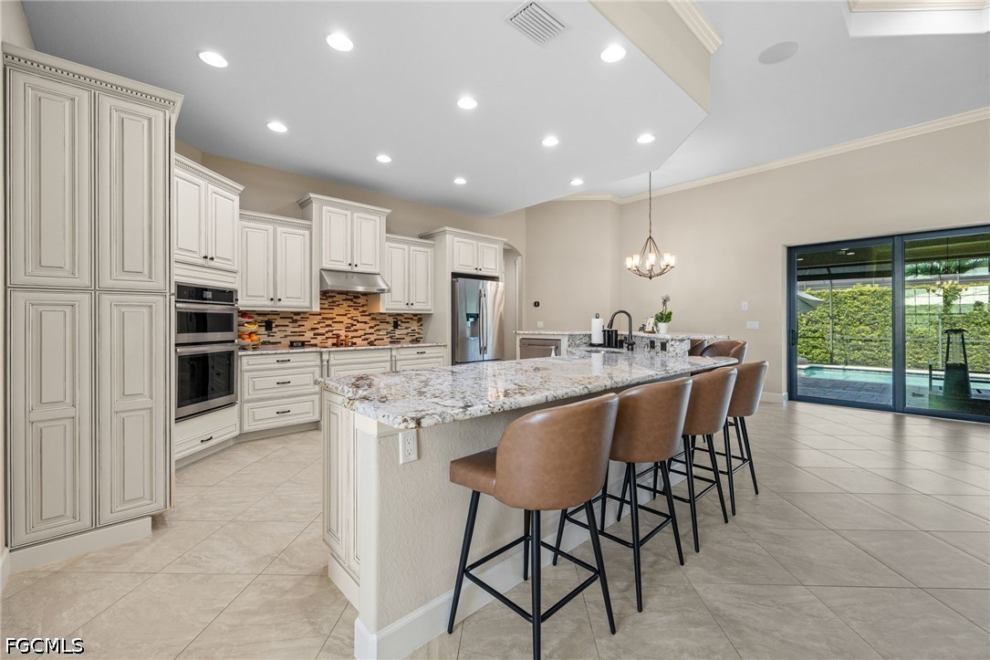 3 Bed Pool Home for Sale in Cape Coral, photo 9