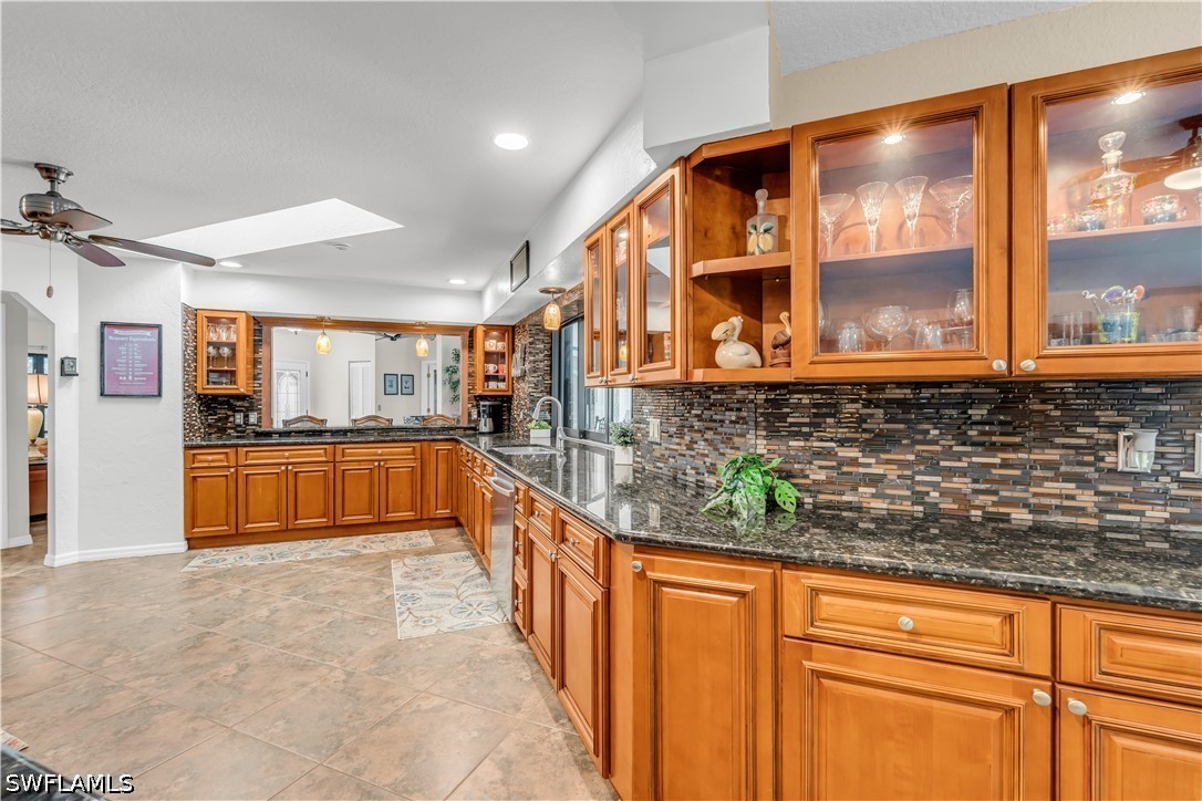 3 Bed Pool Home for Sale in Port Charlotte, photo 9