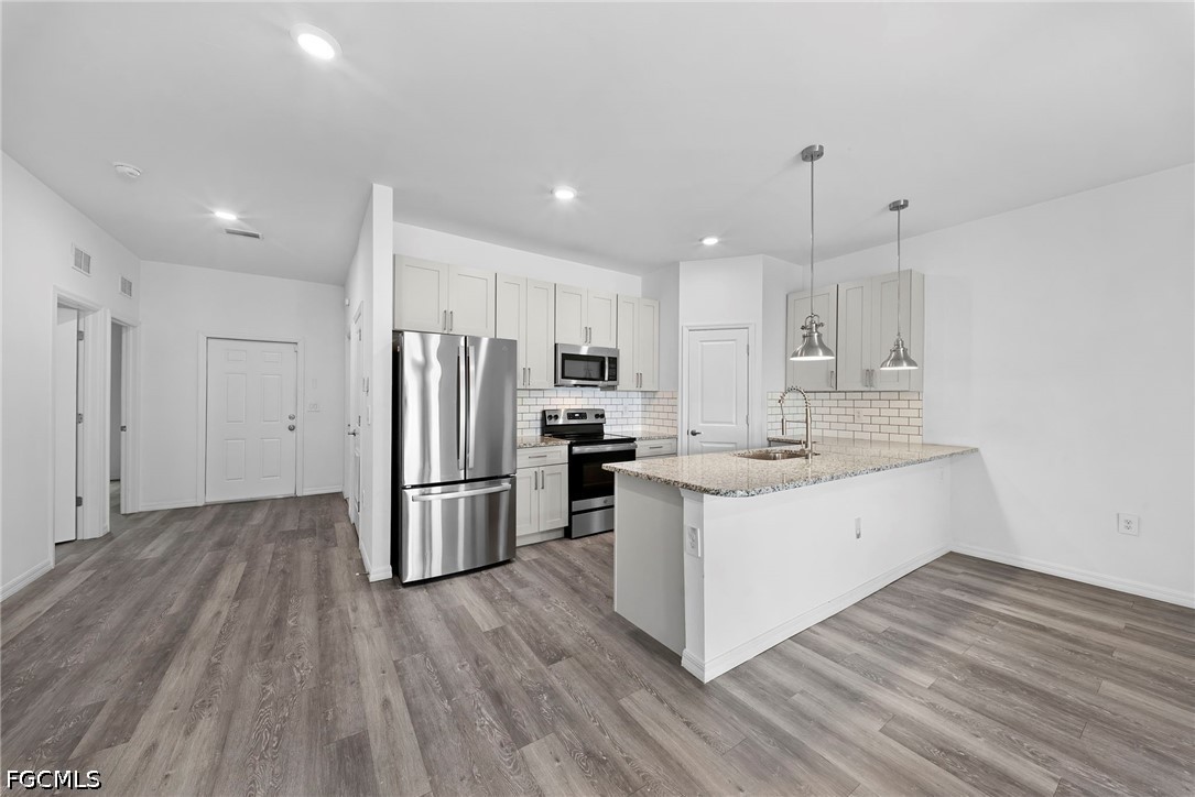 3 Bed Duplex for Sale in Lehigh Estates, photo 9