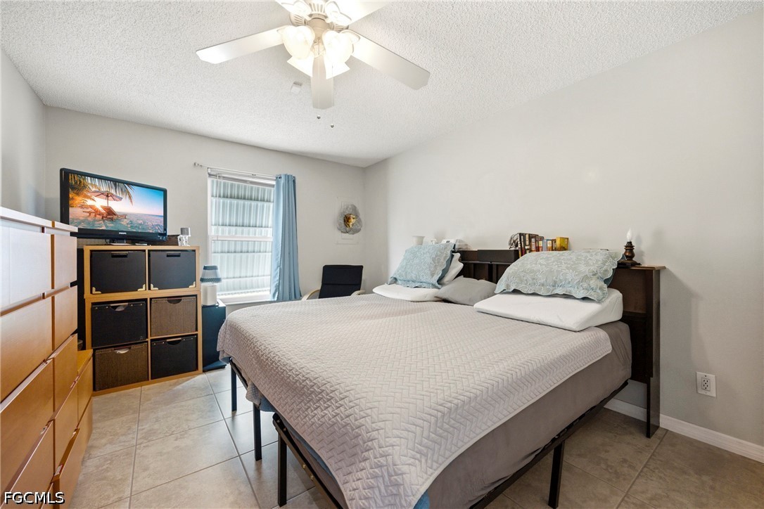 2 Bed Attached for Sale in Lehigh Acres, photo 9