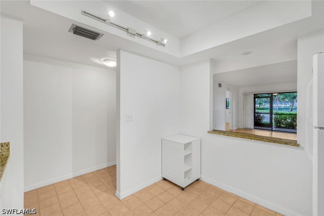2 Bed Condominium for Sale in Pine Haven Condo, photo 9