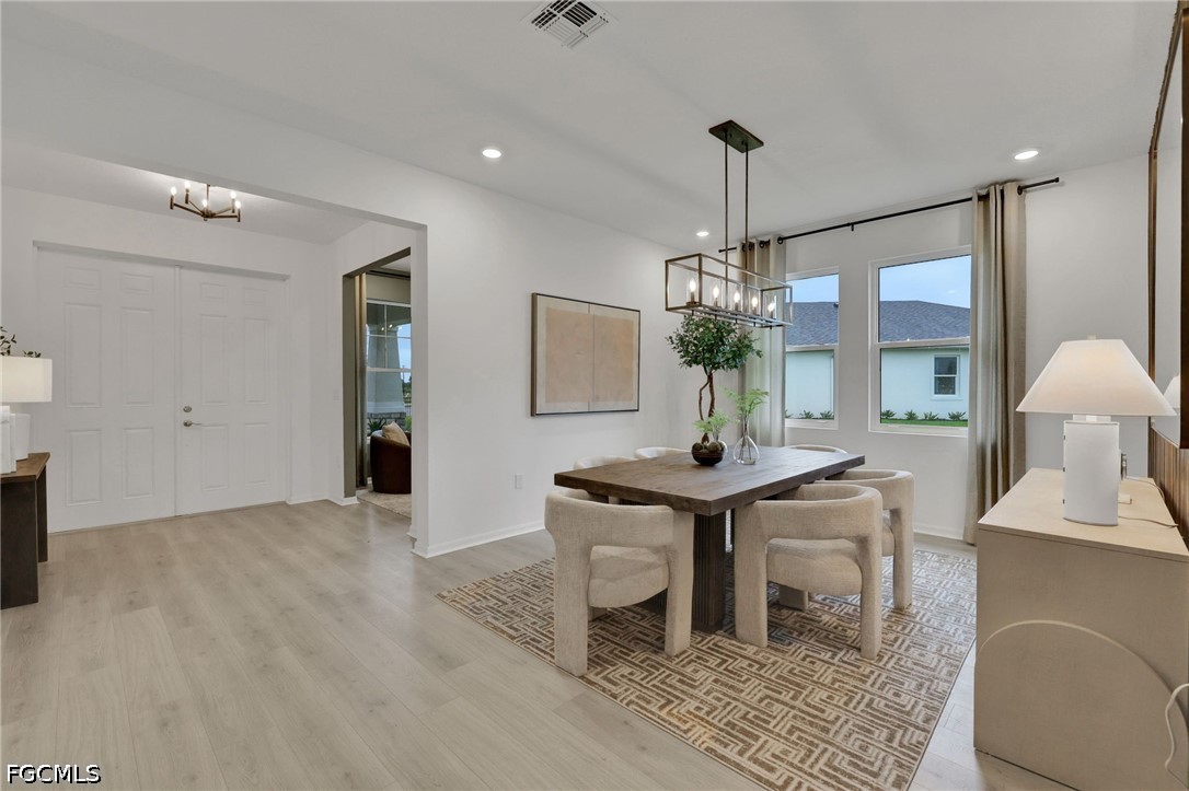 4 Bed SingleFamilyResidence for Sale in Creekside Run, photo 9