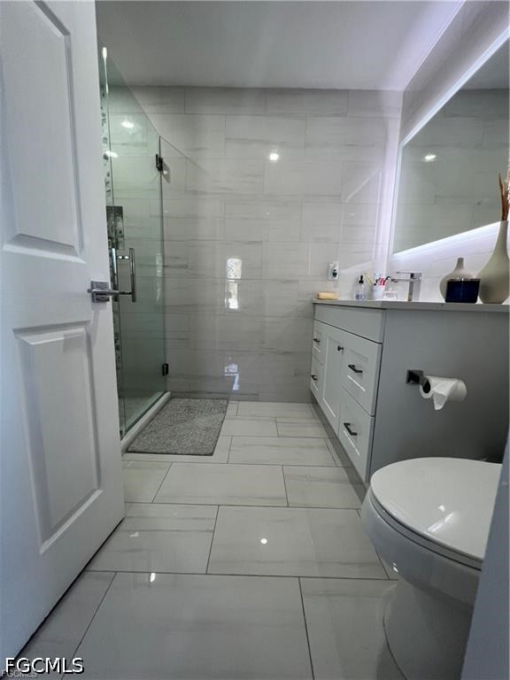 3 Bed SingleFamilyResidence for Sale in Lehigh Acres, photo 9