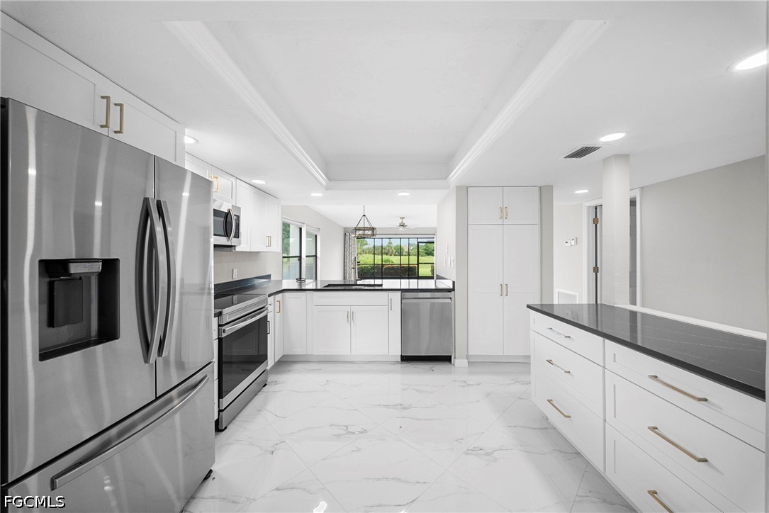 3 Bed Condominium for Sale in Fort Myers, photo 9