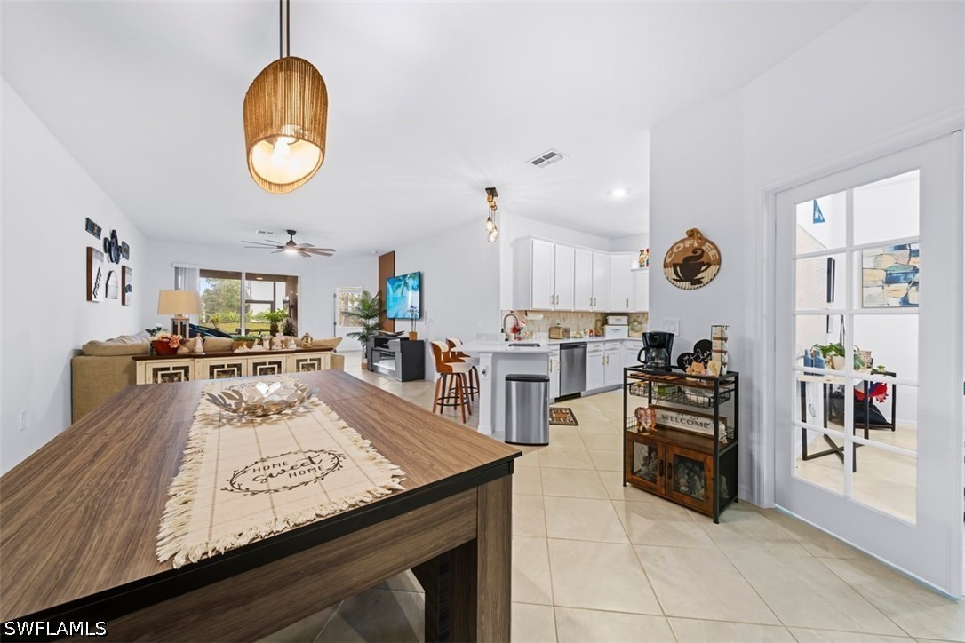 2 Bed Attached for Sale in Naples, photo 9