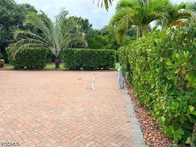 Residential for Sale in Fort Myers, photo 9