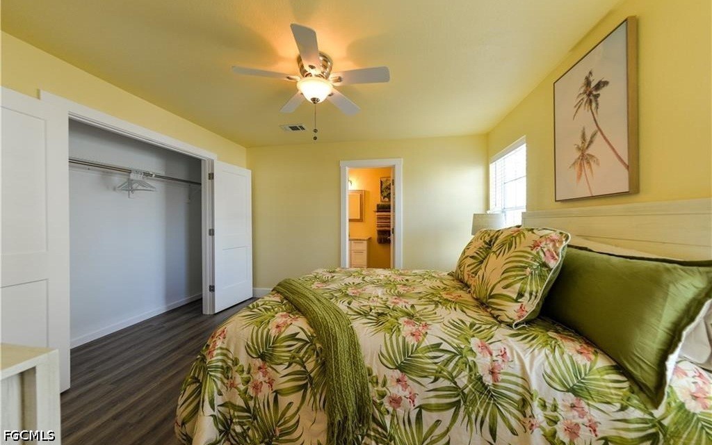 2 Bed ManufacturedHome for Sale in Helen Lane Condo Rv, photo 9
