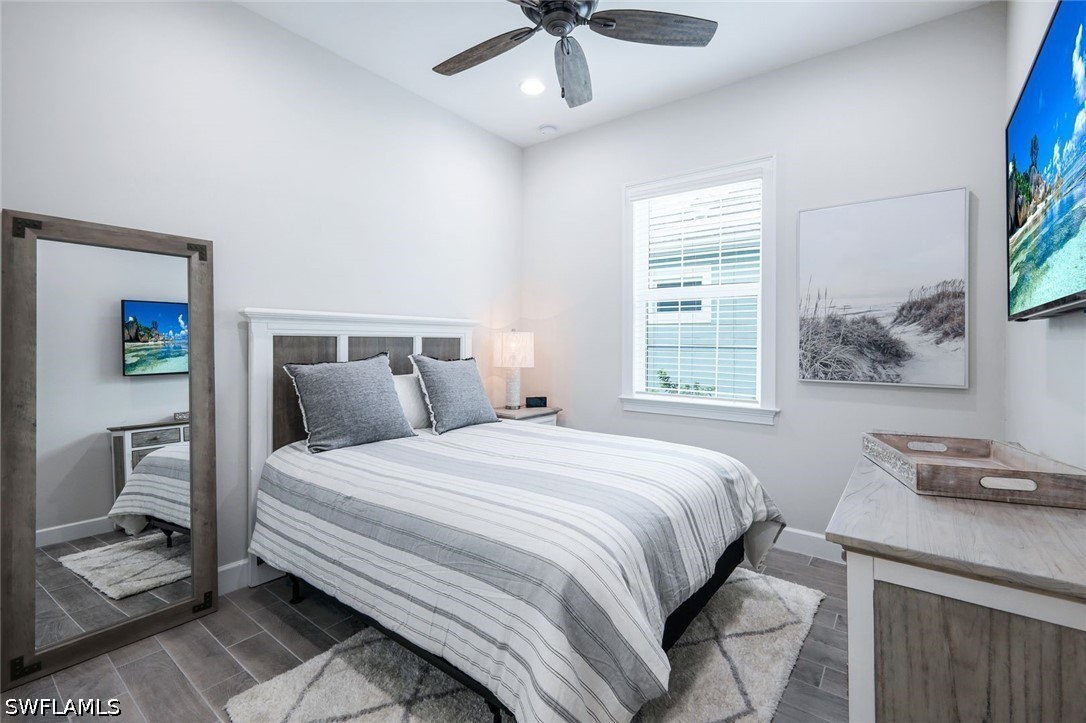 2 Bed Pool Home for Sale in Naples, photo 9