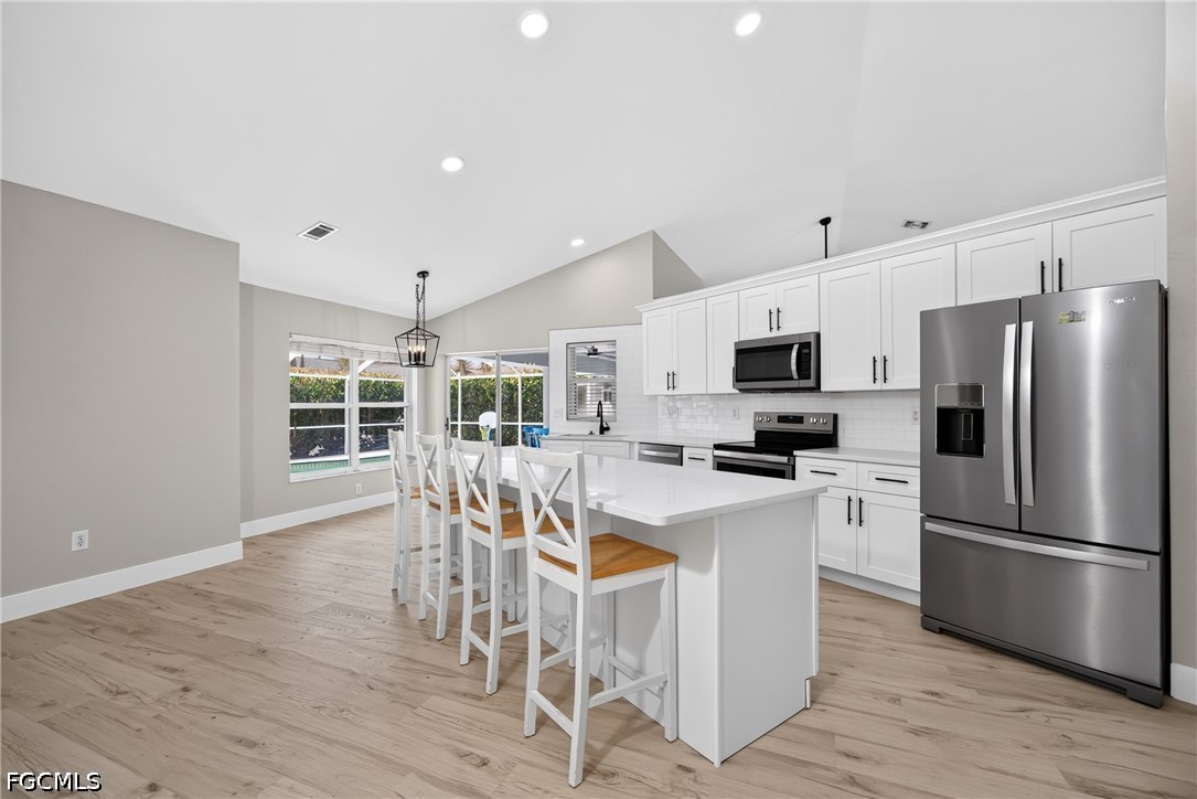 3 Bed Pool Home for Sale in San Carlos Park, photo 9