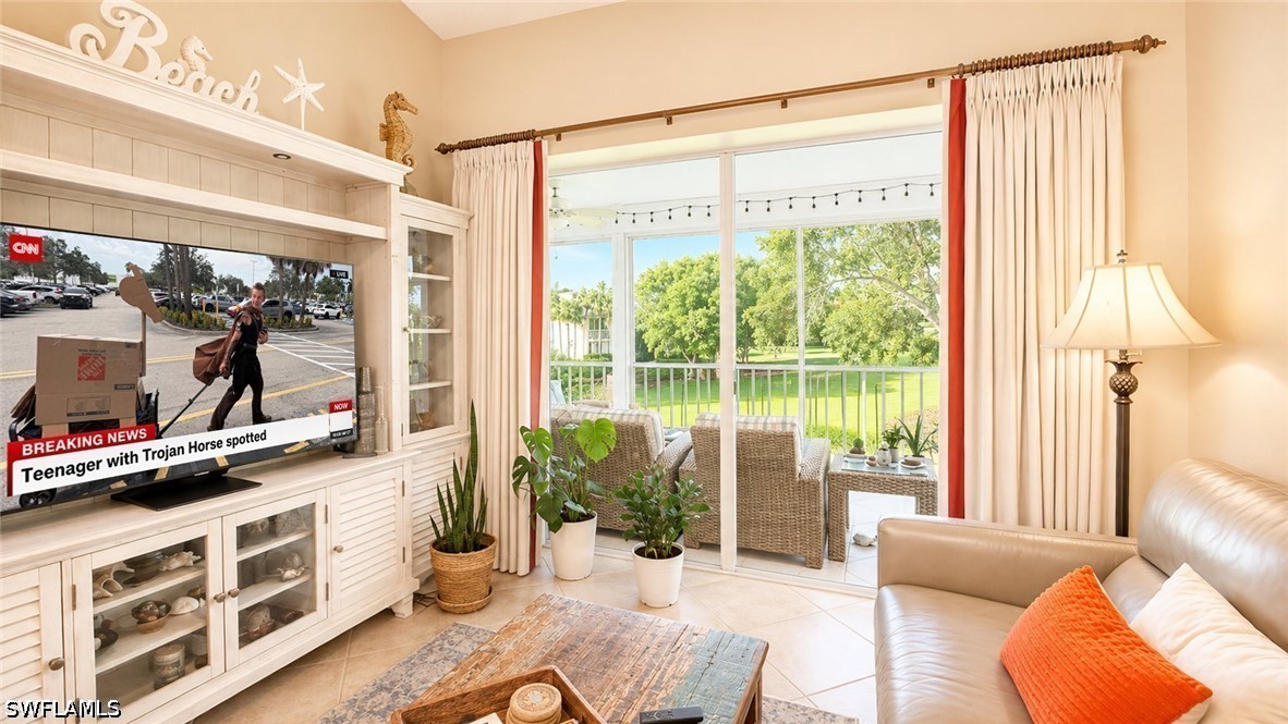 2 Bed Condominium for Sale in Twelve Oaks, photo 9