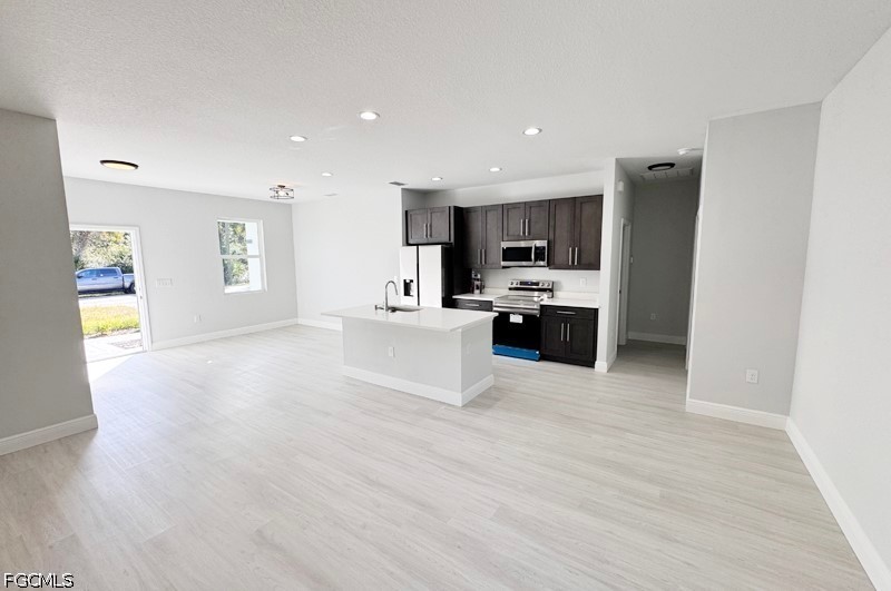 4 Bed SingleFamilyResidence for Sale in Port Charlotte, photo 9
