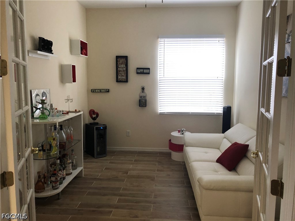 2 Bed Pool Home for Sale in Westminster, photo 9
