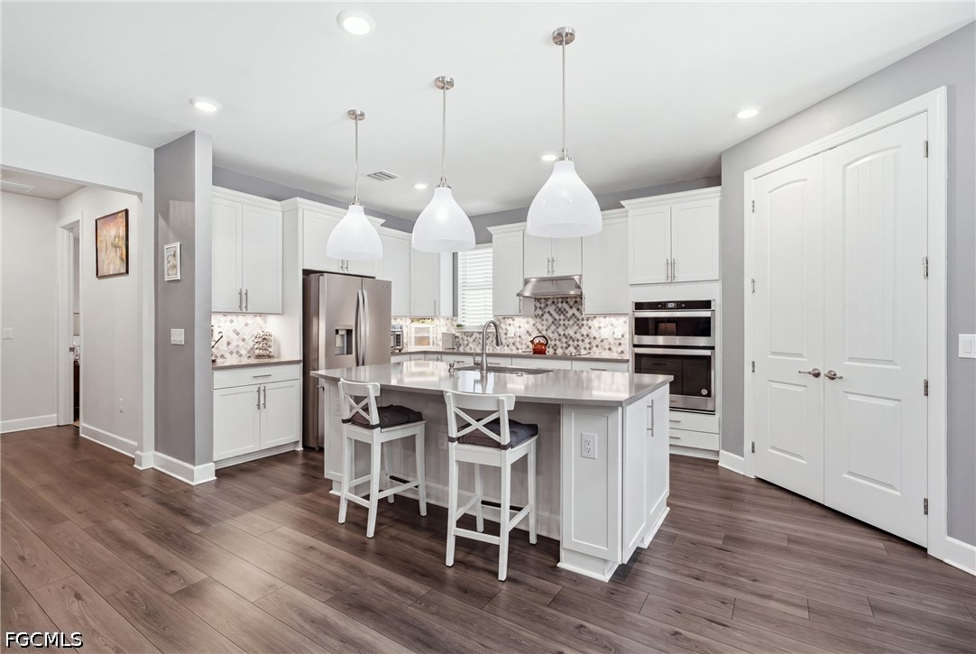 4 Bed Pool Home for Sale in Eagle Reserve, photo 9
